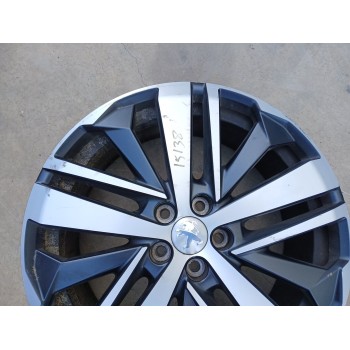 Recambio de llanta para peugeot 5008 gt referencia OEM IAM 9820411177 X1 19 PULGADAS