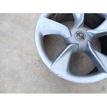 Recambio de llanta para opel astra j gtc sport referencia OEM IAM 13312751 X1 19 PULGADAS