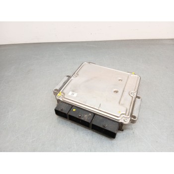 Recambio de centralita motor uce para ford focus iii 1.6 tdci referencia OEM IAM 0281030439  