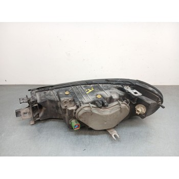 Recambio de faro derecho para ford mondeo ii (bap) 1.8 td referencia OEM IAM 0301098206  