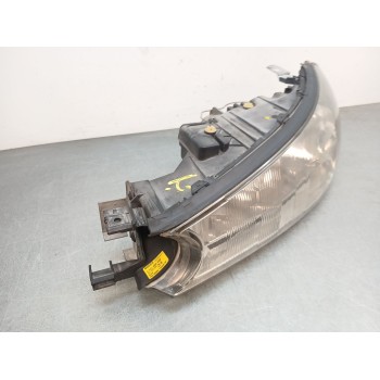 Recambio de faro izquierdo para ford mondeo ii (bap) 1.8 td referencia OEM IAM 0301098205  