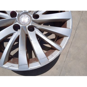 Recambio de llanta para seat exeo (3r2) 2.0 tdi referencia OEM IAM 3R0601025H X1 17 PULGADAS