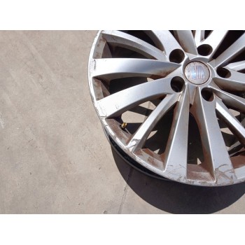 Recambio de llanta para seat exeo (3r2) 2.0 tdi referencia OEM IAM 3R0601025H X1 17 PULGADAS
