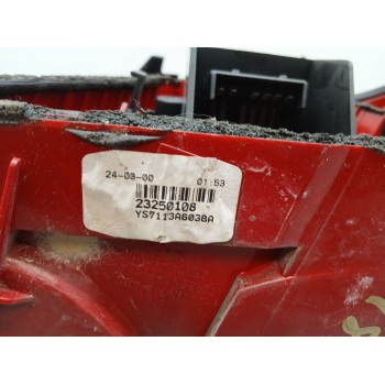 Recambio de piloto trasero izquierdo para ford mondeo ii (bap) 1.8 td referencia OEM IAM 23250108 ys7113a603ba 