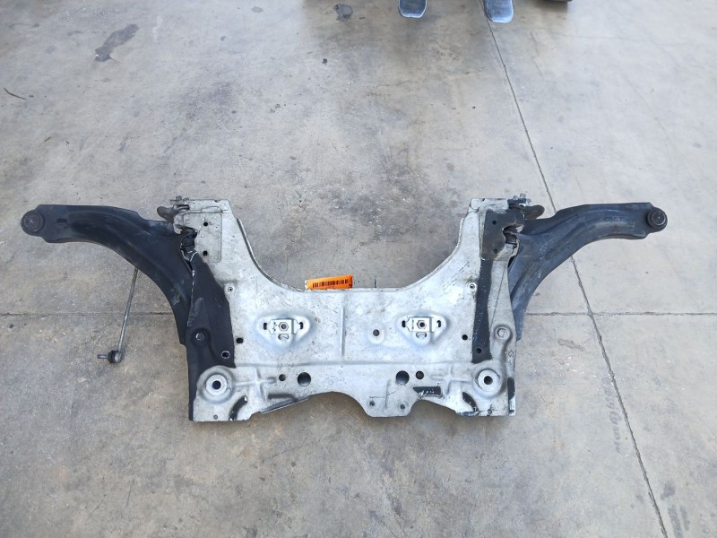 Recambio de puente delantero para renault clio iv (bh_) 0.9 tce 90 referencia OEM IAM 544017281R  