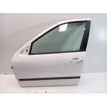 PUERTA DELANTERA IZQUIERDA 1M0831055N 