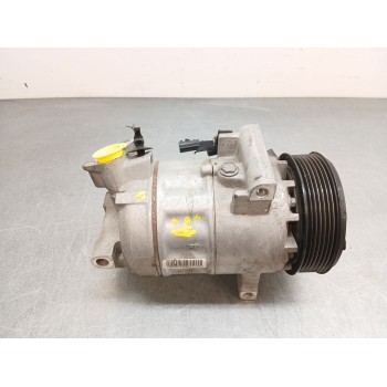 Recambio de compresor aire acondicionado para renault clio iv (bh_) 0.9 tce 90 referencia OEM IAM 926000734r  