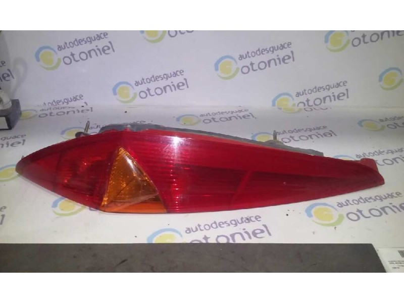 Recambio de piloto trasero izquierdo para fiat punto berlina (188) 1.2 8v referencia OEM IAM   