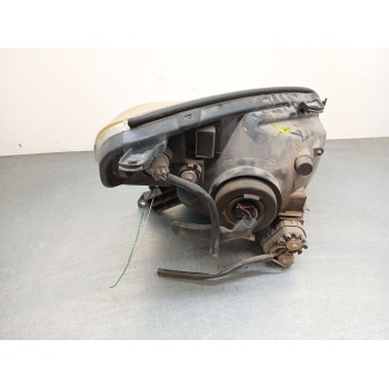 Recambio de faro izquierdo para toyota rav 4 ii (_a2_) 2.0 4wd (aca21, aca20) referencia OEM IAM 8117042160 / 8110642280  
