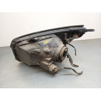 Recambio de faro derecho para toyota rav 4 ii (_a2_) 2.0 4wd (aca21, aca20) referencia OEM IAM 8113042160 / 8110642280  