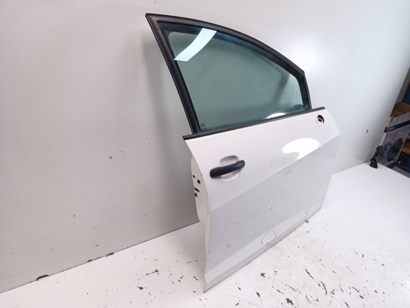 Recambio de puerta delantera derecha para seat ibiza iv sc (6j1, 6p5) 1.4 referencia OEM IAM 6J4831056  