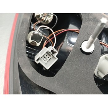 Recambio de piloto trasero izquierdo para ford fiesta vi (cb1, ccn) 1.25 referencia OEM IAM 1877011  