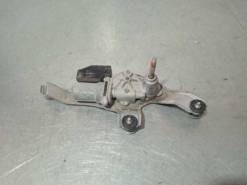 Recambio de motor limpia trasero para toyota prius (nhw30) advance referencia OEM IAM 8513047021  8513047021