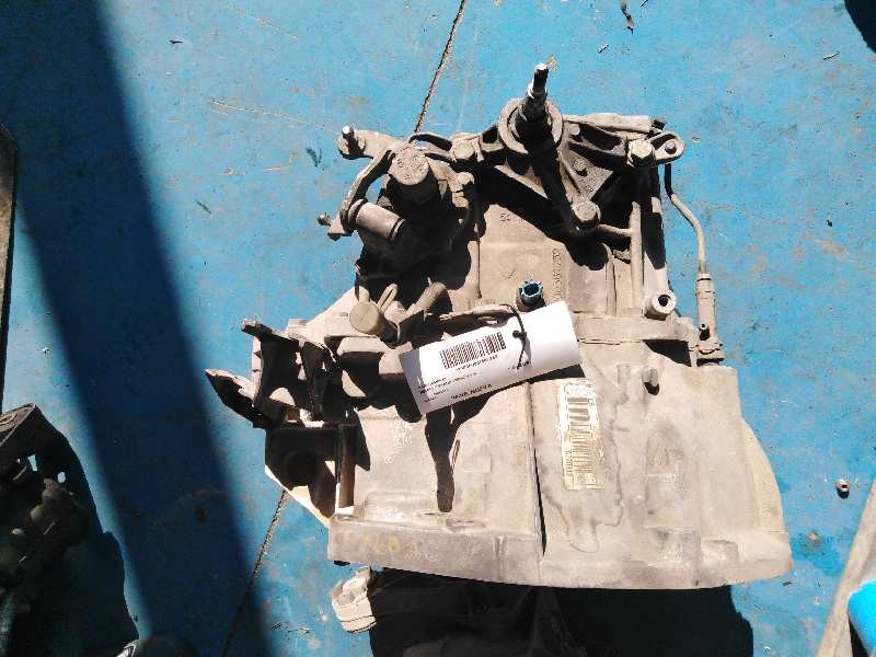 Recambio de caja cambios para renault grand scenic 2.0 g referencia OEM IAM ND0015 B 146.000KM 6V
