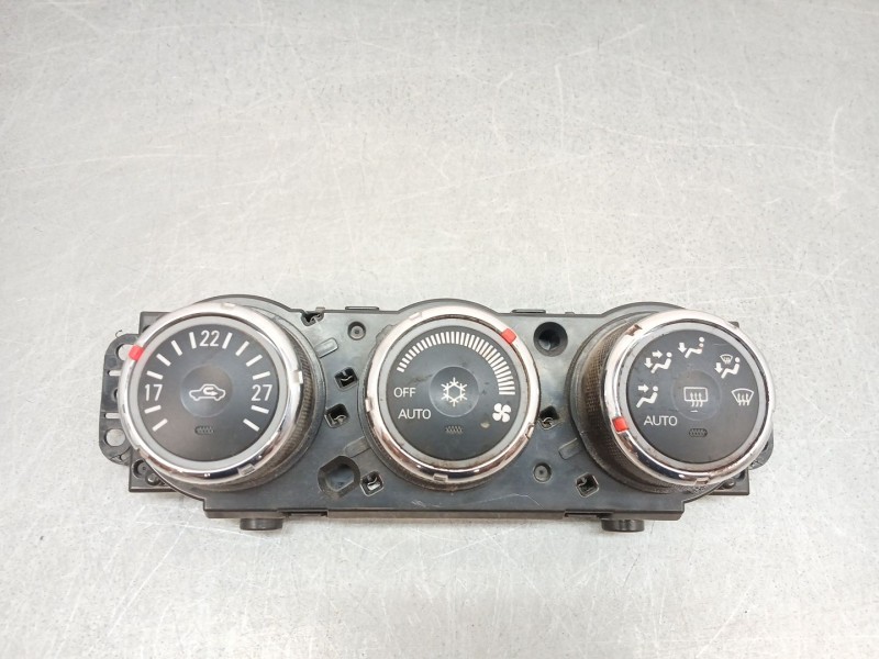Recambio de mando climatizador para citroën c-crosser 2.2 hdi fap cat referencia OEM IAM 7820a115xc  