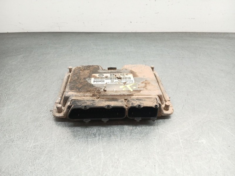 Recambio de centralita motor uce para seat ibiza ii (6k1) 1.4 i referencia OEM IAM 0261207228  