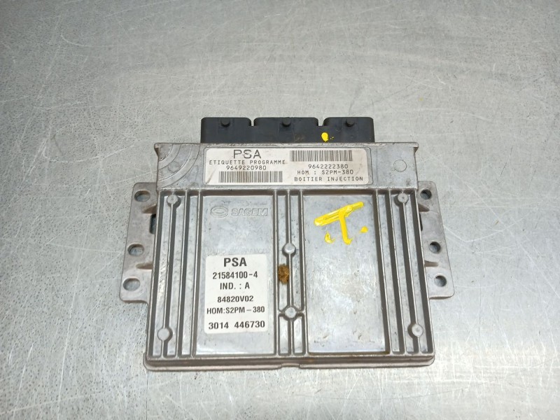 Recambio de centralita motor uce para citroën c3 i (fc_, fn_) 1.4 i referencia OEM IAM 9642222380  