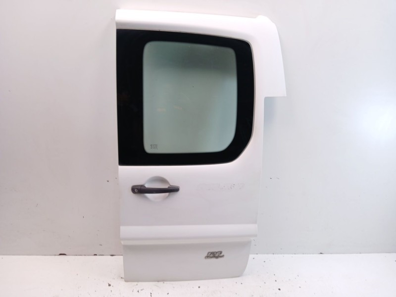 Recambio de puerta trasera derecha para fiat scudo combi (272) 2.0 jtdm referencia OEM IAM  ACRISTALADA 