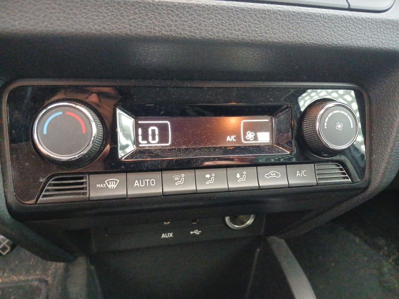 Recambio de mando climatizador para skoda fabia iii station wagon (nj5) 1.0 tsi referencia OEM IAM   