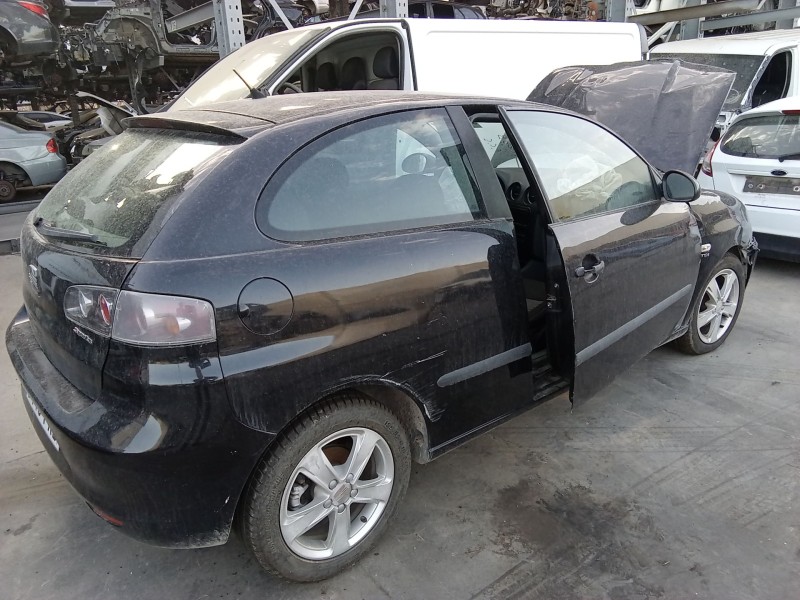 SEAT IBIZA III (6L1)