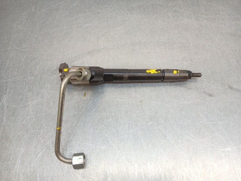 Recambio de inyector para opel astra j lim. 1.6 cdti dpf referencia OEM IAM 55578075  