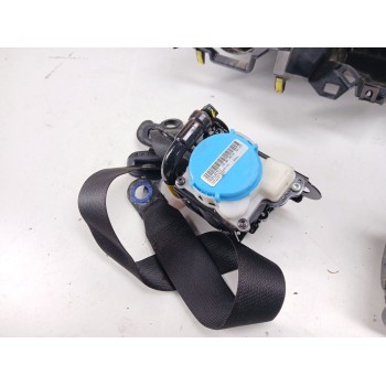 Recambio de kit airbag para toyota yaris hybrid active referencia OEM IAM   