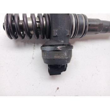 Recambio de inyector para volkswagen polo (9n1) 1.4 tdi referencia OEM IAM 0414720035  