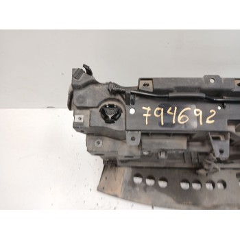 Recambio de panel frontal para mazda 3 sedán (bl) 1.6 mzr cd (bl12) referencia OEM IAM BBM453110  