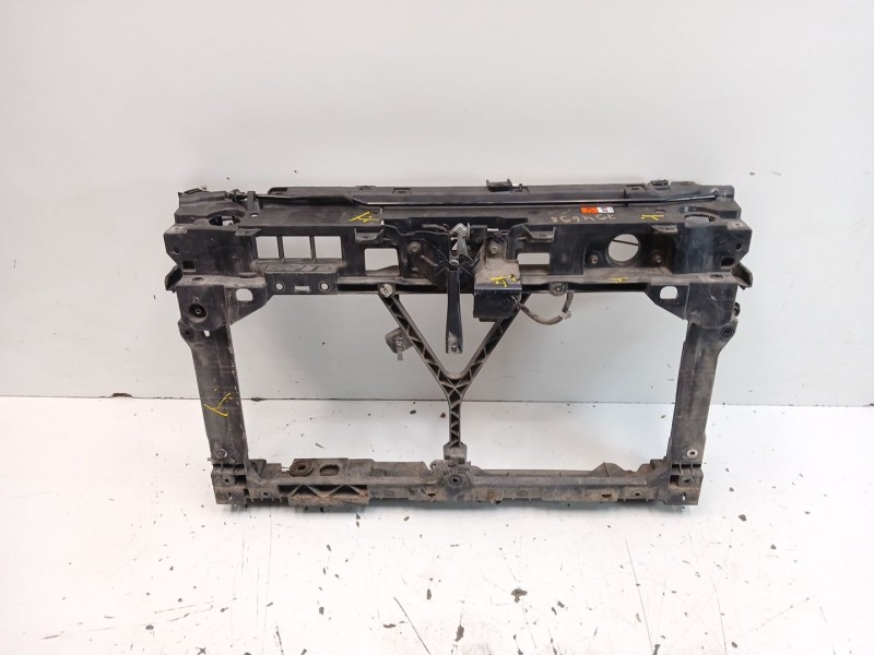 Recambio de panel frontal para mazda 3 sedán (bl) 1.6 mzr cd (bl12) referencia OEM IAM BBM453110  