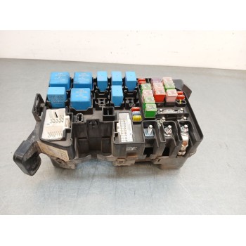 Recambio de caja reles / fusibles para kia rio ii (jb) 1.5 crdi referencia OEM IAM 919501G010  