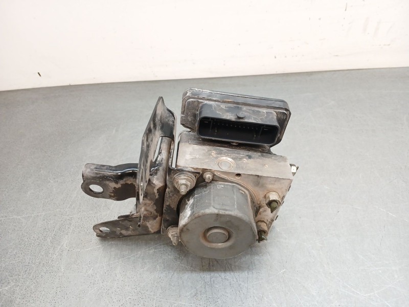 Recambio de abs para toyota aygo (_b4_) 1.0 (kgb40) referencia OEM IAM 445400h070  