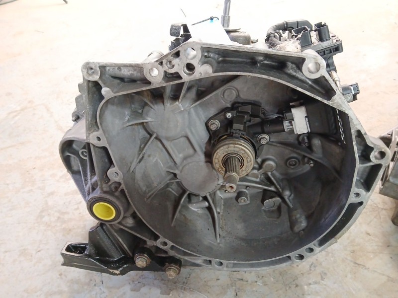 Recambio de caja cambios para citroën c4 picasso i monospace (ud_) 1.6 hdi 110 referencia OEM IAM 20DR15  