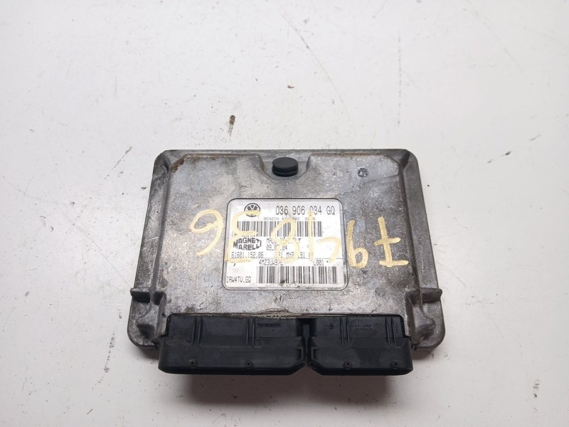 Recambio de centralita motor uce para volkswagen polo iv (9n_, 9a_) 1.4 16v referencia OEM IAM 036906034GQ  