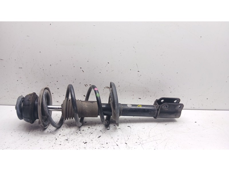Recambio de amortiguador delantero derecho para dacia logan mcv ii 1.5 dci referencia OEM IAM 543020322r  