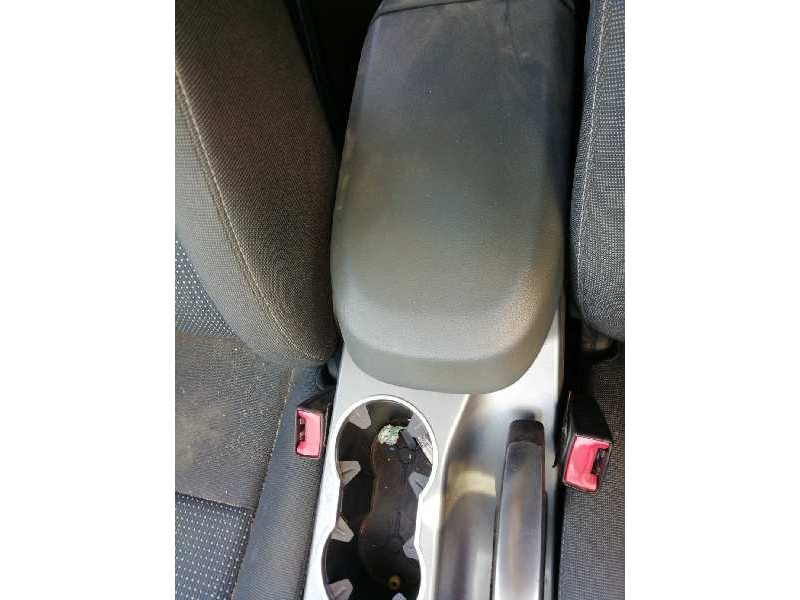 Recambio de apoyabrazos central para ford c-max edition referencia OEM IAM   