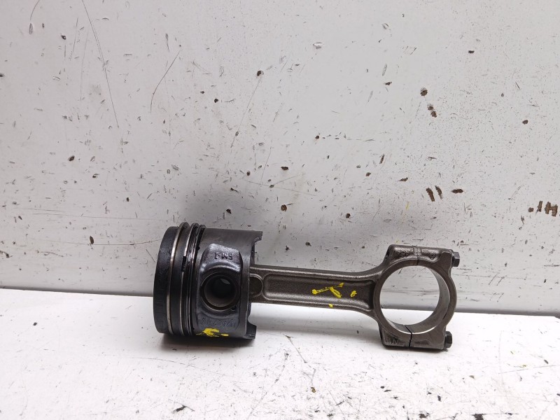 Recambio de piston para dacia sandero 1.5 dci diesel fap cat referencia OEM IAM 7657hx  