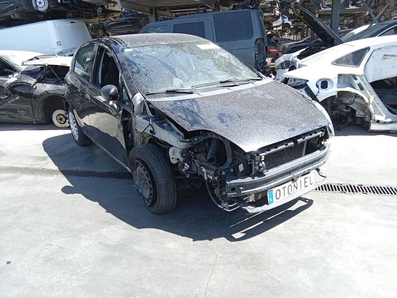 fiat punto (199_) del año 2018