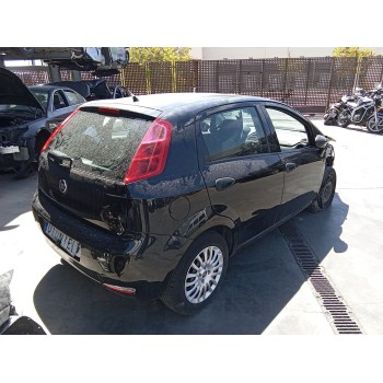 fiat punto (199_) del año 2018