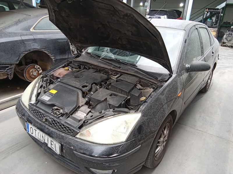 FORD FOCUS I SEDÁN (DFW)