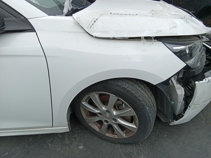 Recambio de aleta delantera derecha para opel corsa f (p2jo) 1.2 (68) referencia OEM IAM 9829283180  