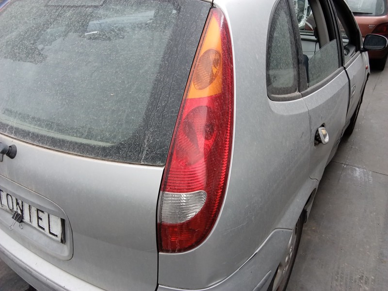 Recambio de piloto trasero derecho para nissan almera tino (v10) 1.8 referencia OEM IAM   
