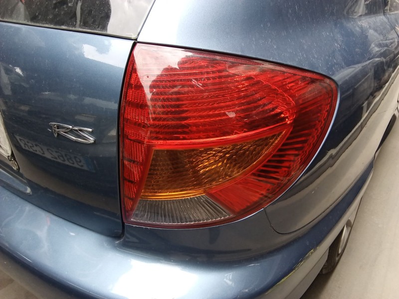 Recambio de piloto trasero derecho para kia rio i hatchback (dc) 1.3 referencia OEM IAM   