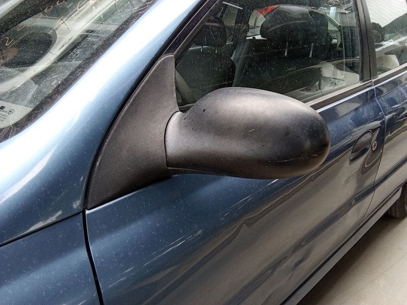 Recambio de retrovisor izquierdo para kia rio i hatchback (dc) 1.3 referencia OEM IAM   