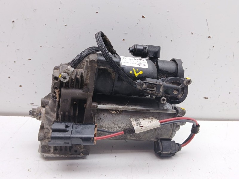Recambio de bomba suspension para land rover discovery iv (l319) 3.0 td 4x4 referencia OEM IAM bh3219g525df  