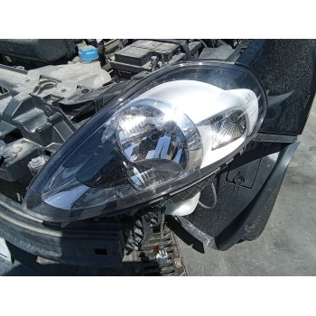 FARO IZQUIERDO 0000051937143 