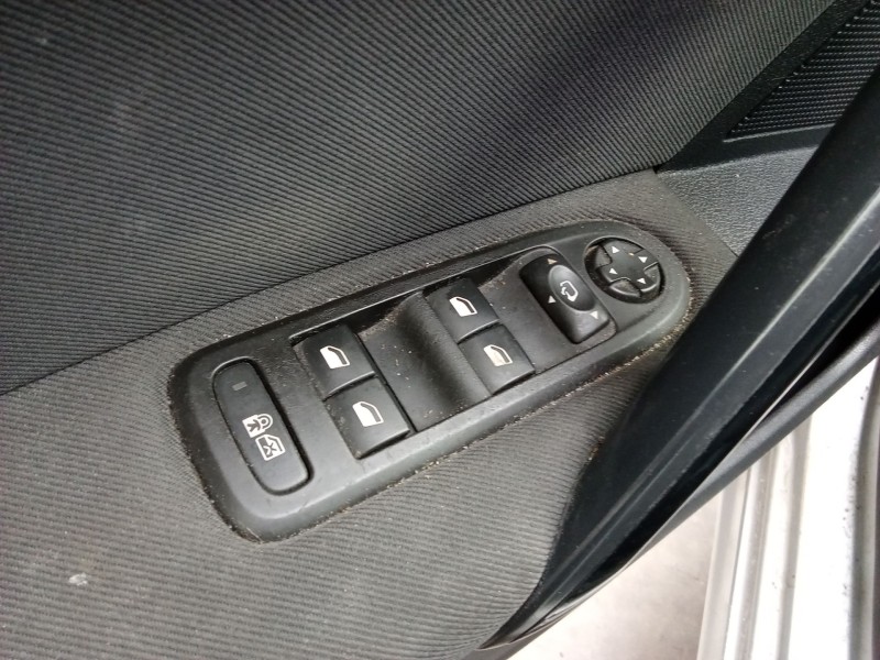 Recambio de mando elevalunas delantero izquierdo para peugeot 508 i (8d_) 1.6 bluehdi 120 referencia OEM IAM 98026370ZD  