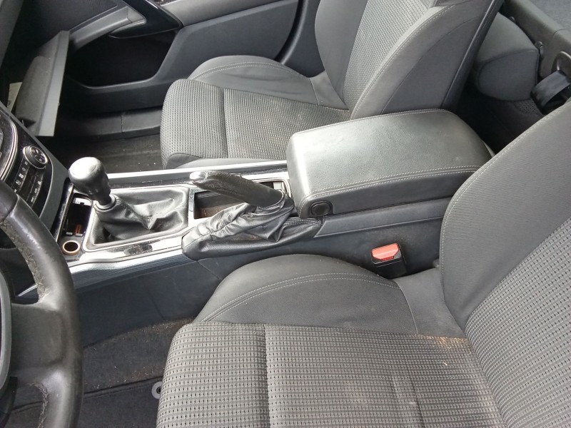 Recambio de apoyabrazos central para peugeot 508 i (8d_) 1.6 bluehdi 120 referencia OEM IAM   