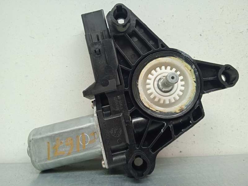 Recambio de motor elevalunas trasero izquierdo para volvo v40 kinetic referencia OEM IAM A246906320 968741101 6 PINS