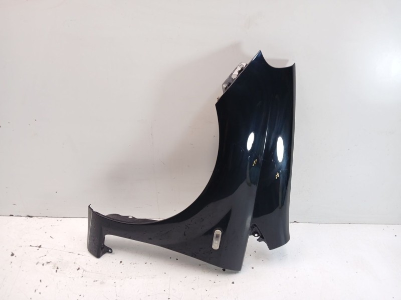 Recambio de aleta delantera izquierda para fiat punto (199_) 1.2 (199axz1a, 199bxz1a) referencia OEM IAM 0006000630350  