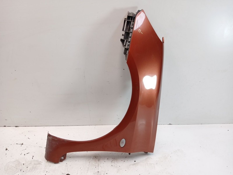 Recambio de aleta delantera izquierda para peugeot 307 (3a/c) 2.0 hdi 110 referencia OEM IAM 7840K8  